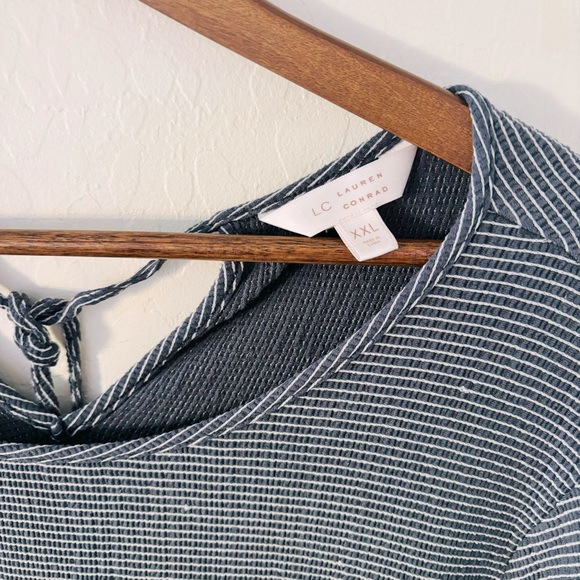 LC Lauren Conrad Women’s XXL Top - Picture 5 of 5